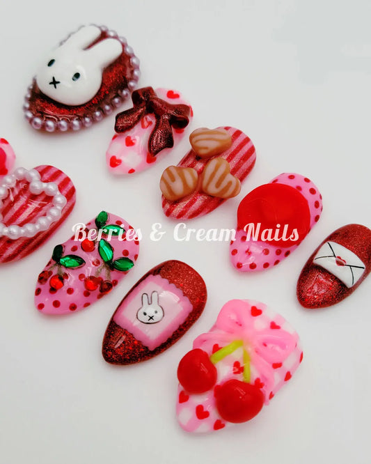 Valentine's Day Miffy Nails