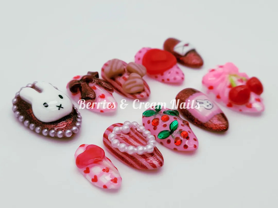 Valentine's Day Miffy Nails